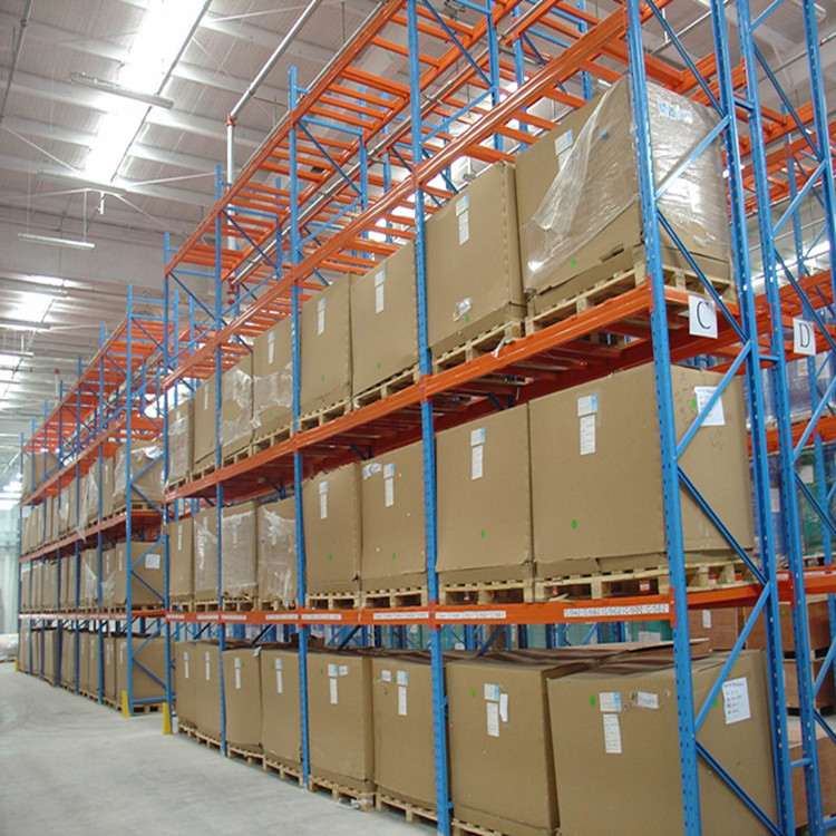 DeJia produces heavy-duty racking for warehouse storage, with high load capacity and adjustable height.