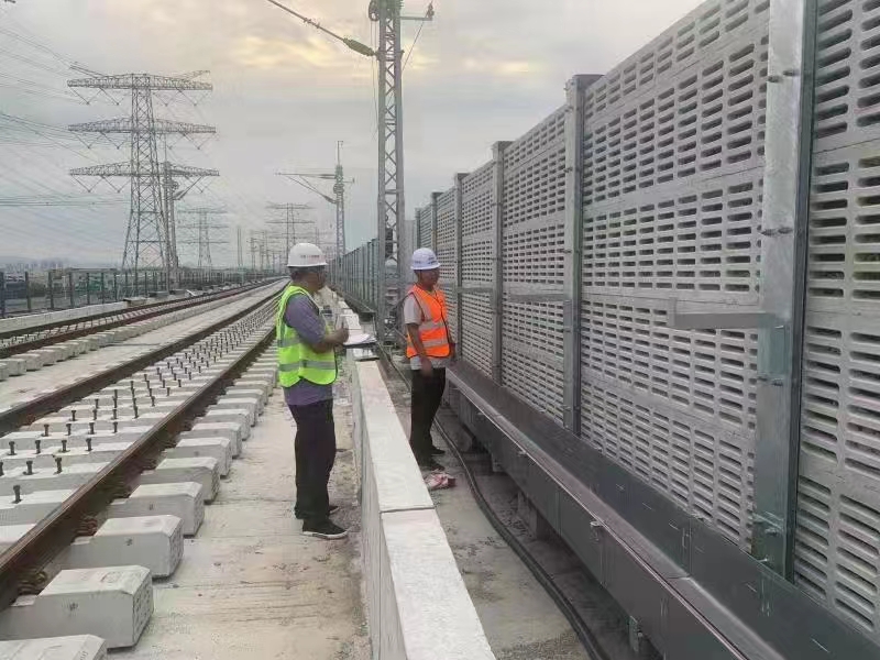 水泥公路声屏障