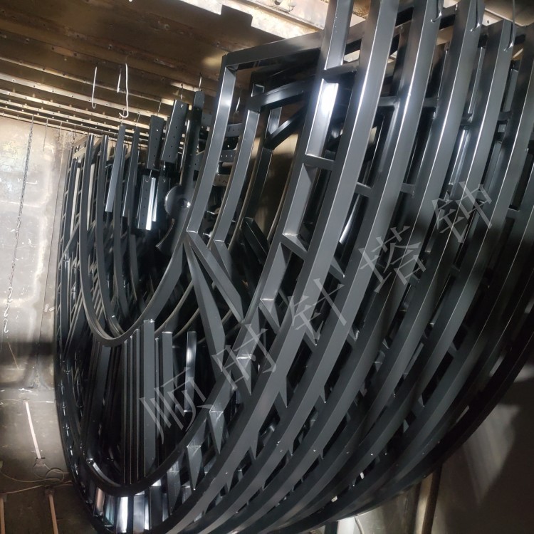 塔钟盘面氟碳烤漆1