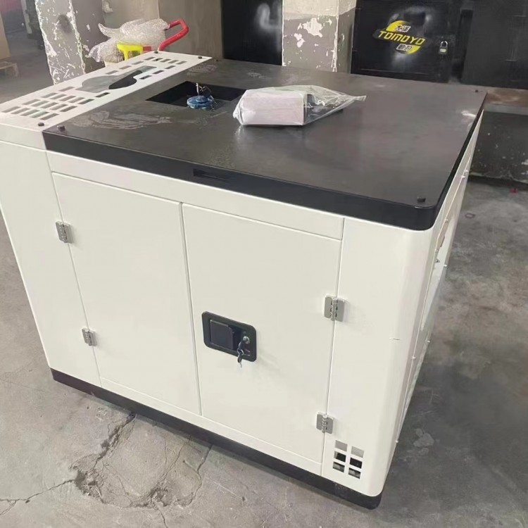 客户机器订购20kw柴油发电机-久保川