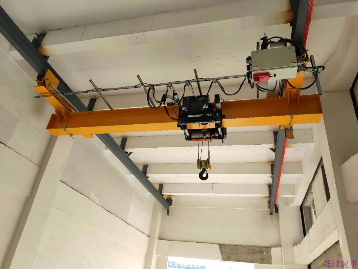 LX电动单梁起重机