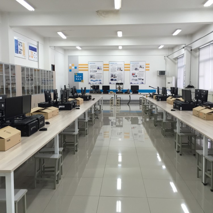 电子电器实验室