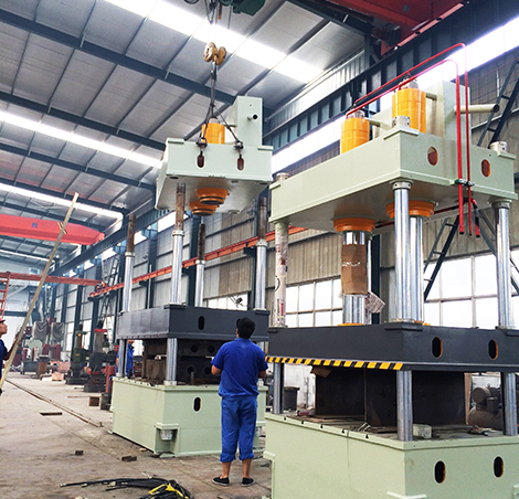 500-ton automotive interior molding hydraulic press
