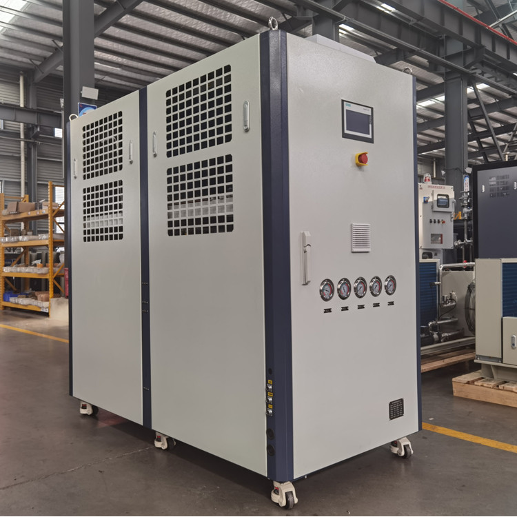 制冷加热温控机