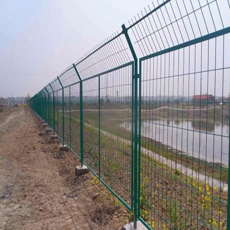 河堤护栏防护网