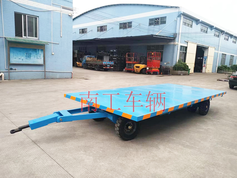 6吨无动力叉车牵引平板拖车 蓝色