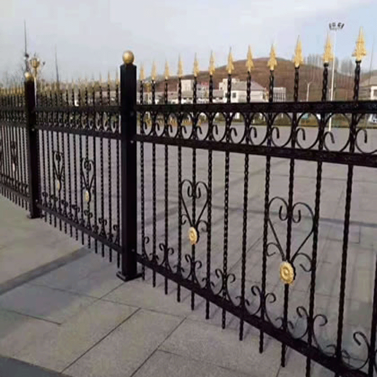 小区室外铁艺护栏