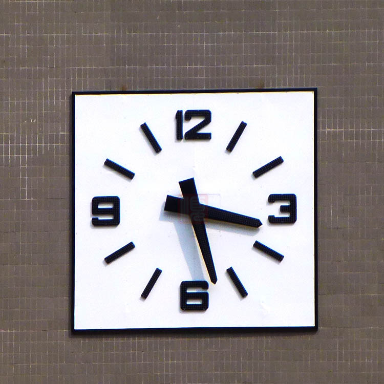 彭水汉葭中学学校塔钟