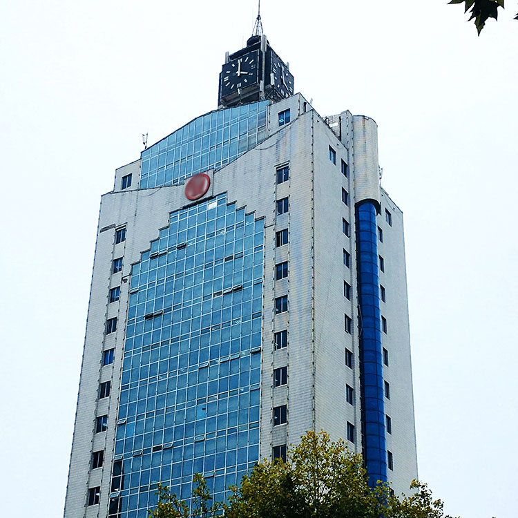 荆州工行楼顶建筑塔钟