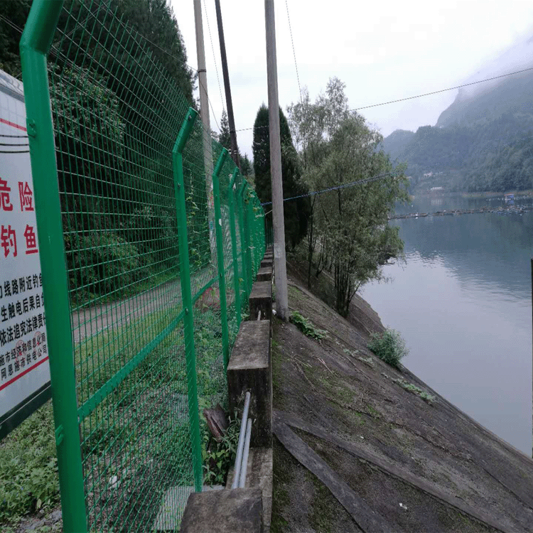 水源水库隔离围栏网
