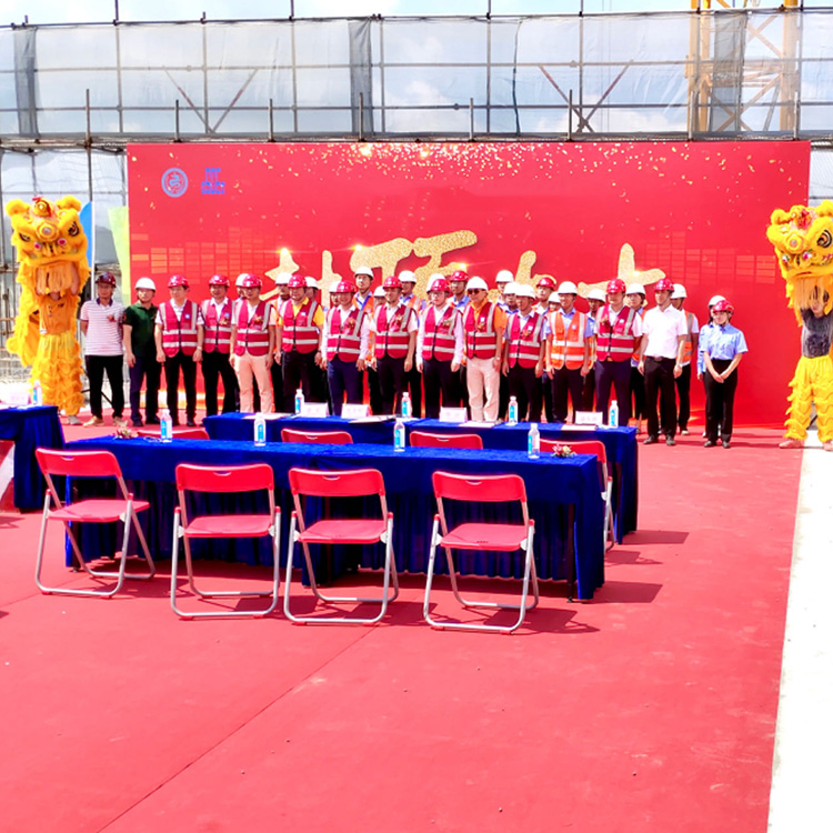 中建集团龙城项目封顶仪式