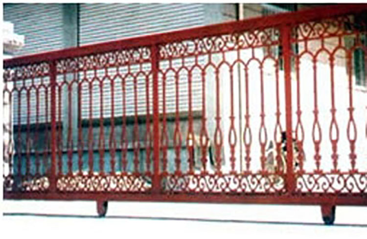 铁艺大门 欧式中式防盗门 沉稳坚固防锈蚀