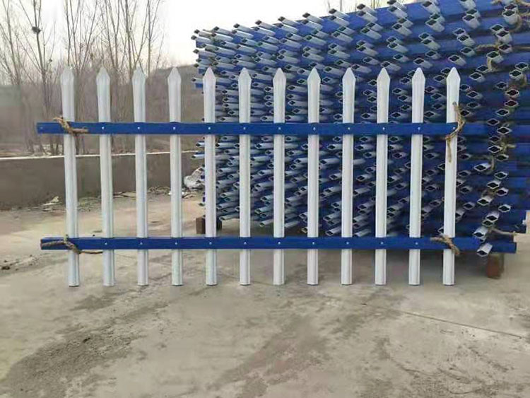 学校工厂铁艺围栏 锌钢镀锌方管栅栏