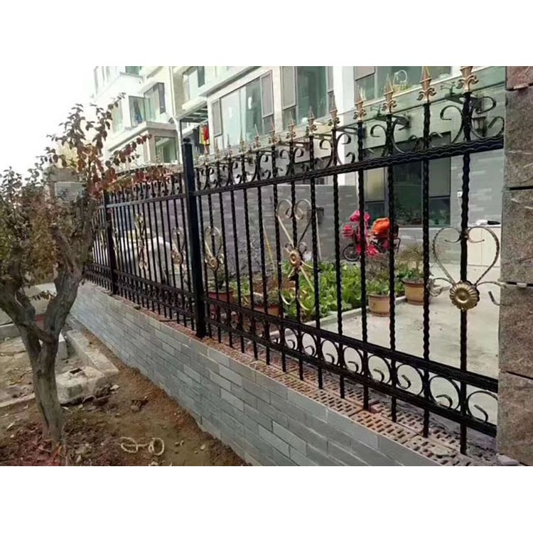 铁艺护栏 小区仿古镀锌管围墙锌钢围栏 工业园区防护栏杆