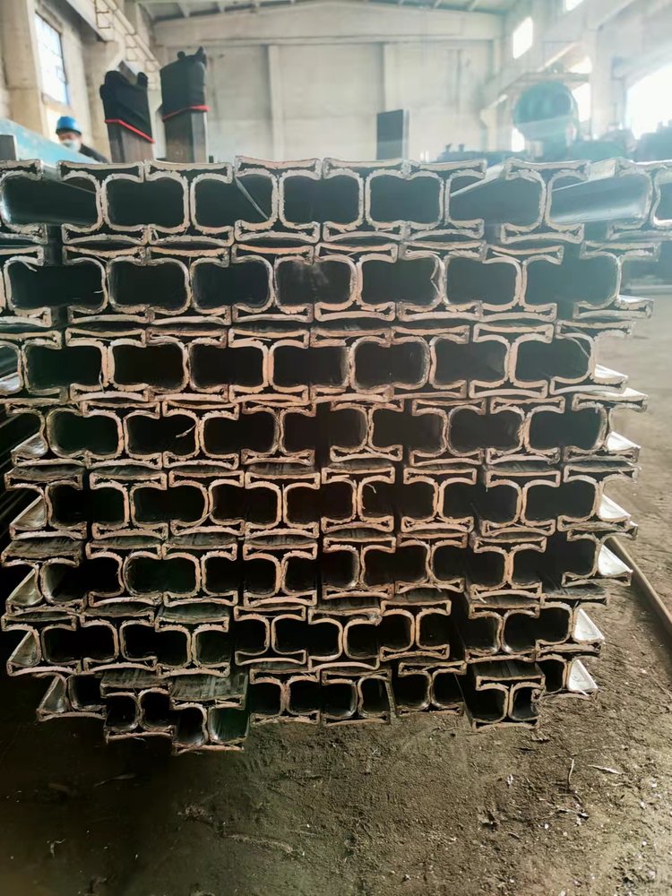 双凹槽管用途，双槽管制造工艺，两面凹型槽管厂家