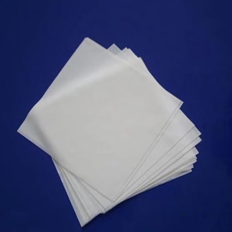 Lint-free cloth
