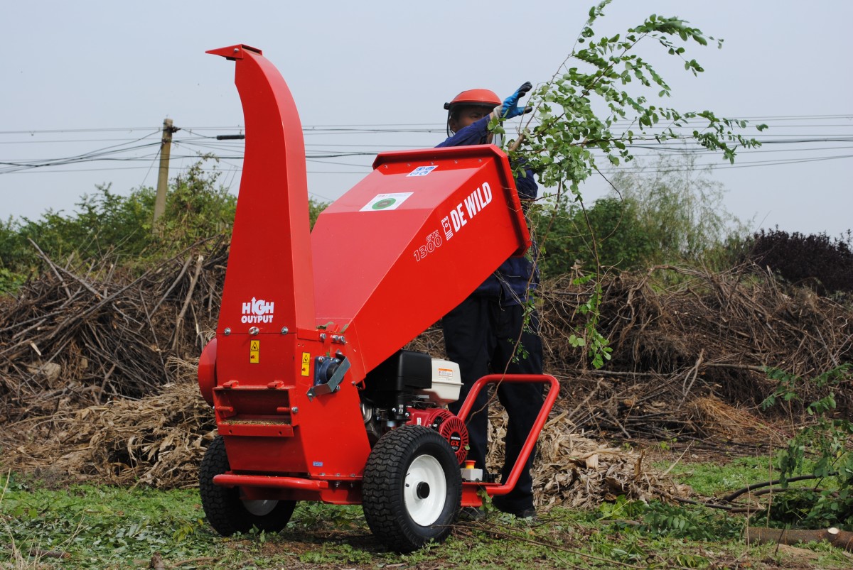 敞开供应园林树枝粉碎机 木材切片机