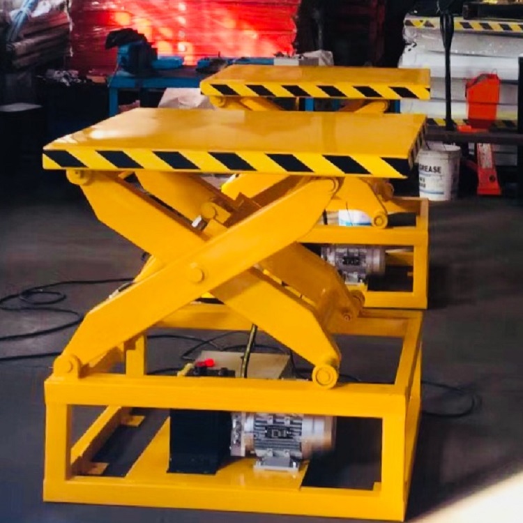 Non standard customized lifting platform