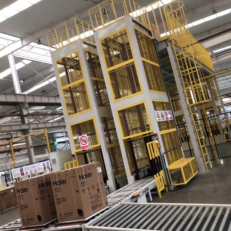 Reciprocating freight elevator