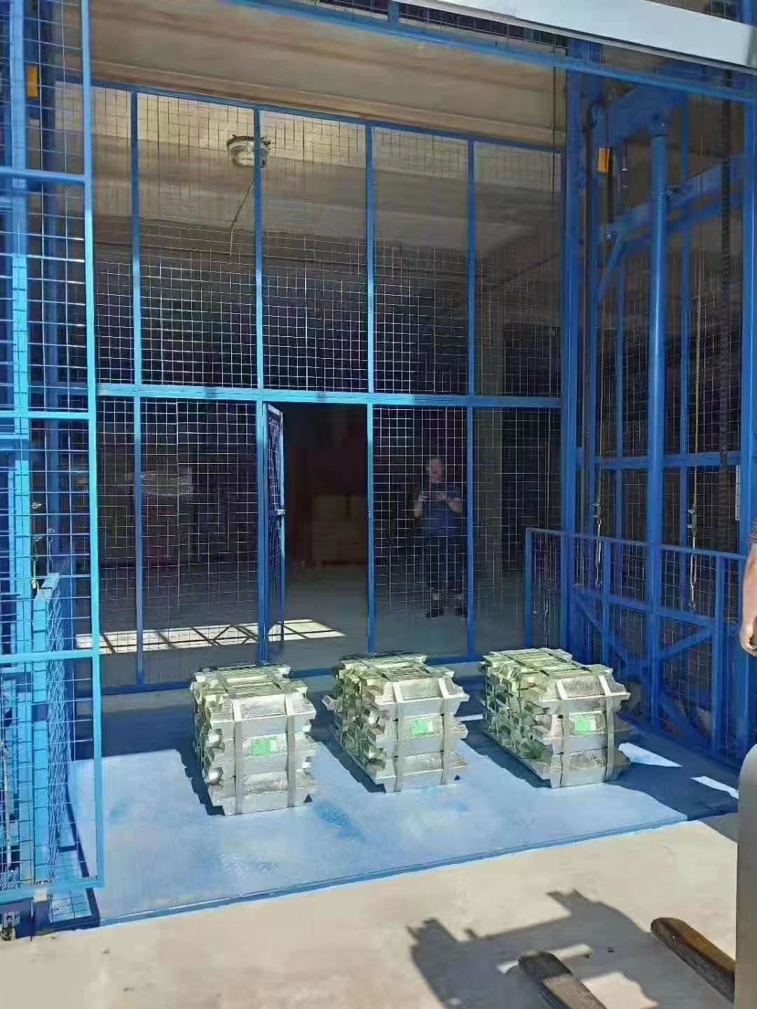 Hoist Elevator Manufacturer