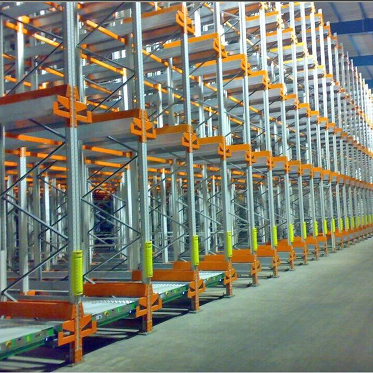 穿梭式货架搭建
