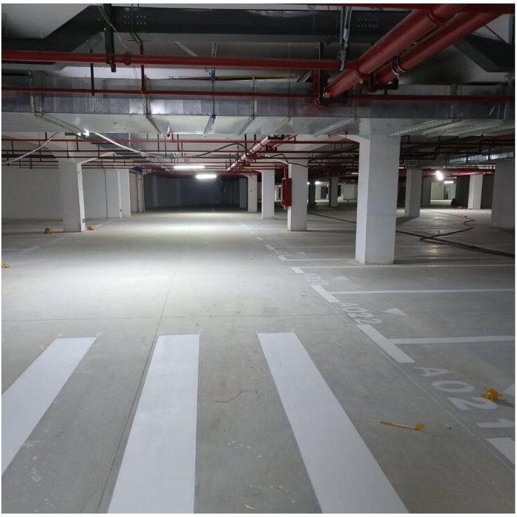 停车场划线设计 地下车库划线施工 专业划线公司 线条明显