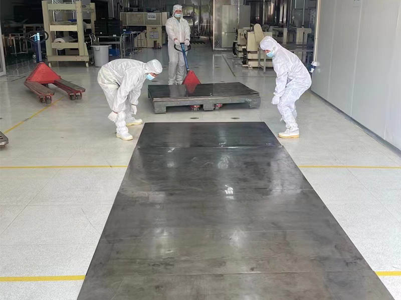 Warehouse material handling