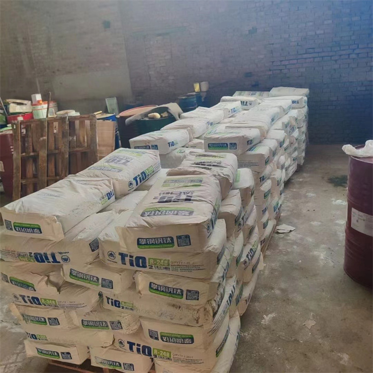 Titanium dioxide powder recycling