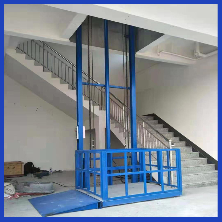 Elevator Manufacturer