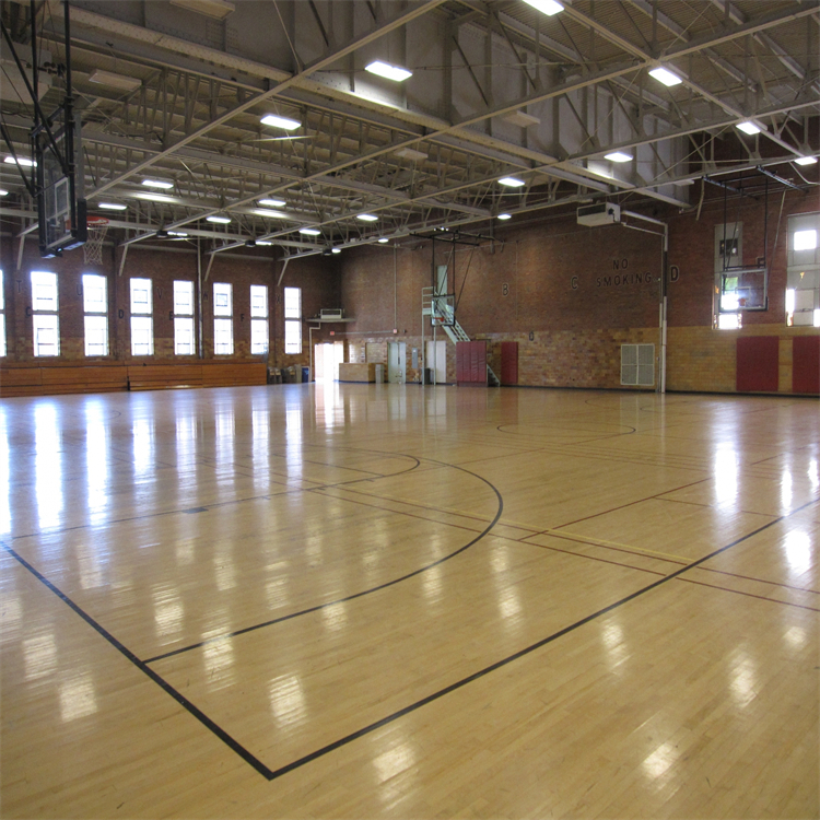 篮球馆羽毛球馆瑜伽馆学校健身房舞台讲台运动木地板