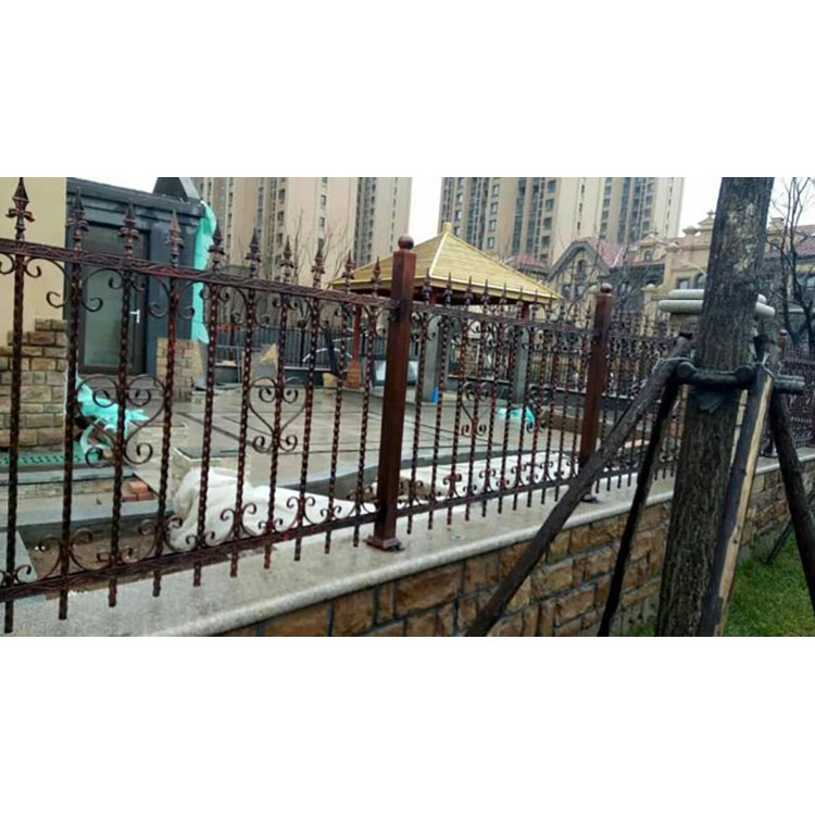 铁艺护栏 绿化带隔离栏