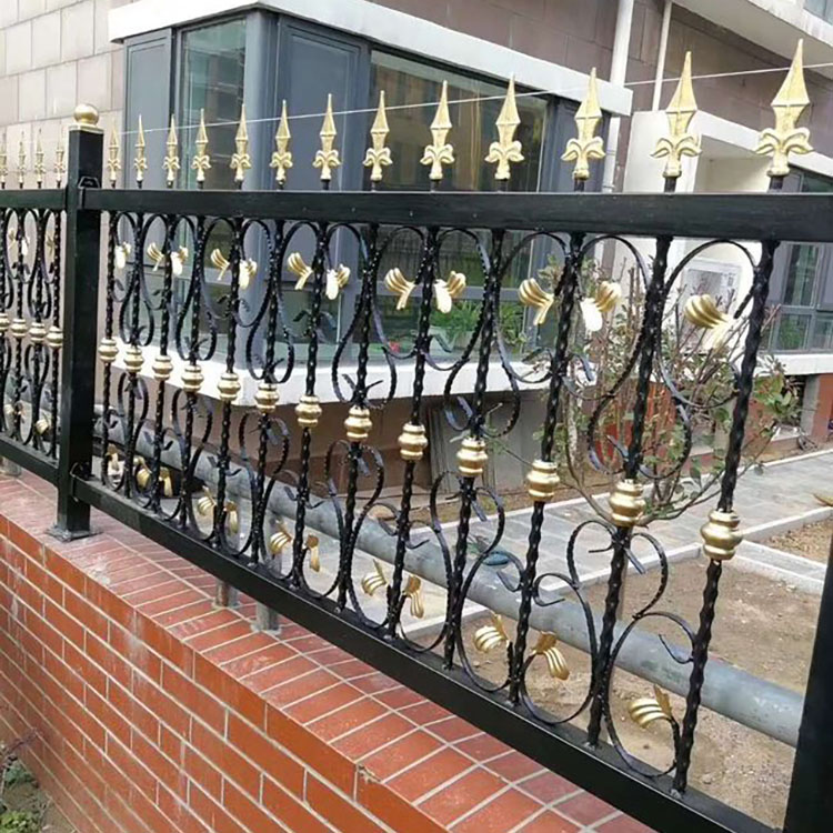 铁艺护栏 结构稳定