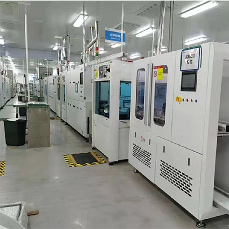 Photovoltaic module equipment hoisting, unloading, and positioning