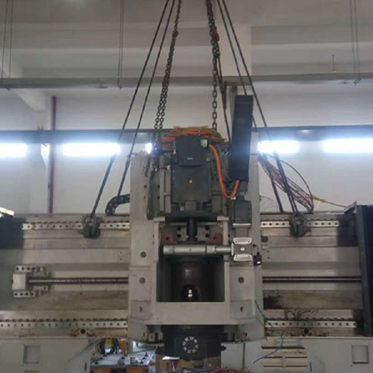 Large equipment hoisting