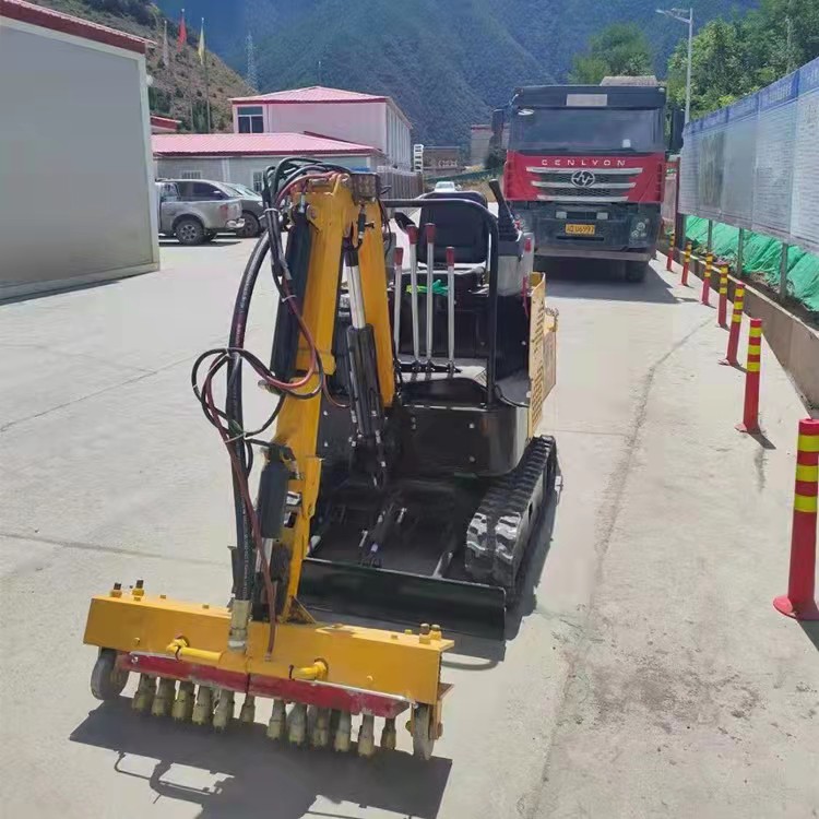 Grinding Machine Excavator, Diesel Hydraulic Chipping Machine, Multi-Angle Excavator Chipping Machine