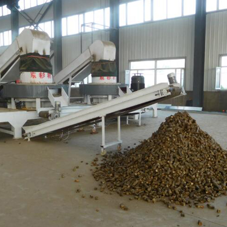 武昌华天秸秆物燃料加工厂秸秆压块机案例