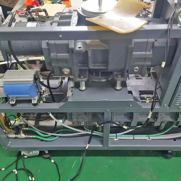 阿尔卡特干式螺杆真空泵维修保养