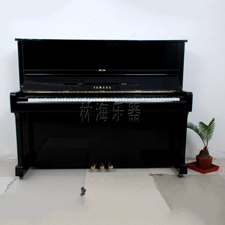进口二手钢琴日本YAMAHA U1A