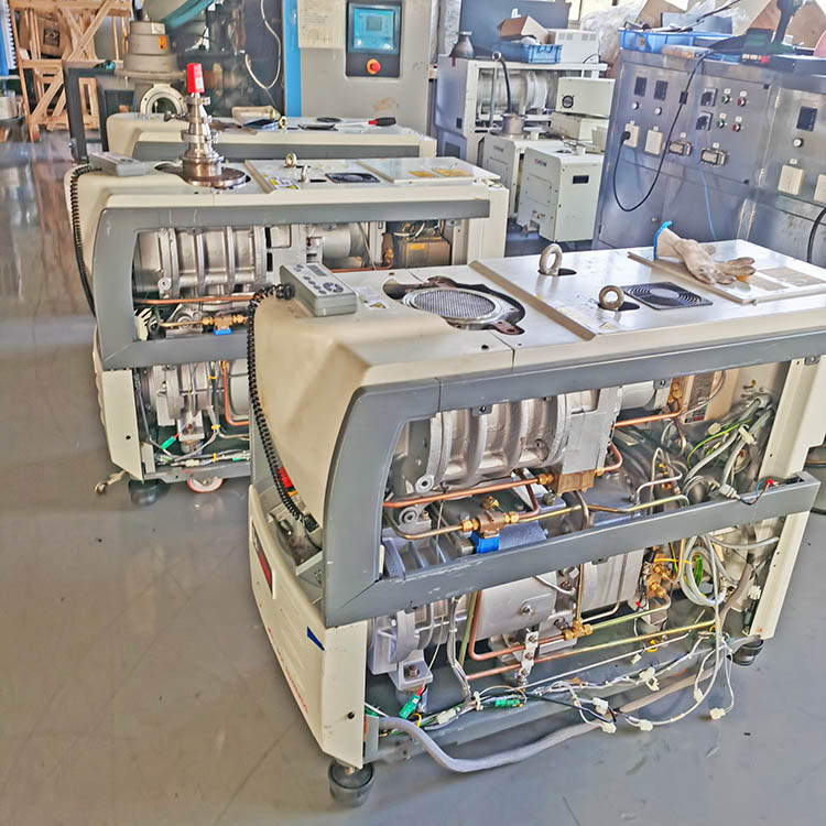 爱德华iF1800螺杆真空泵