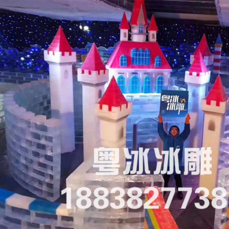 冰雕展制作现场