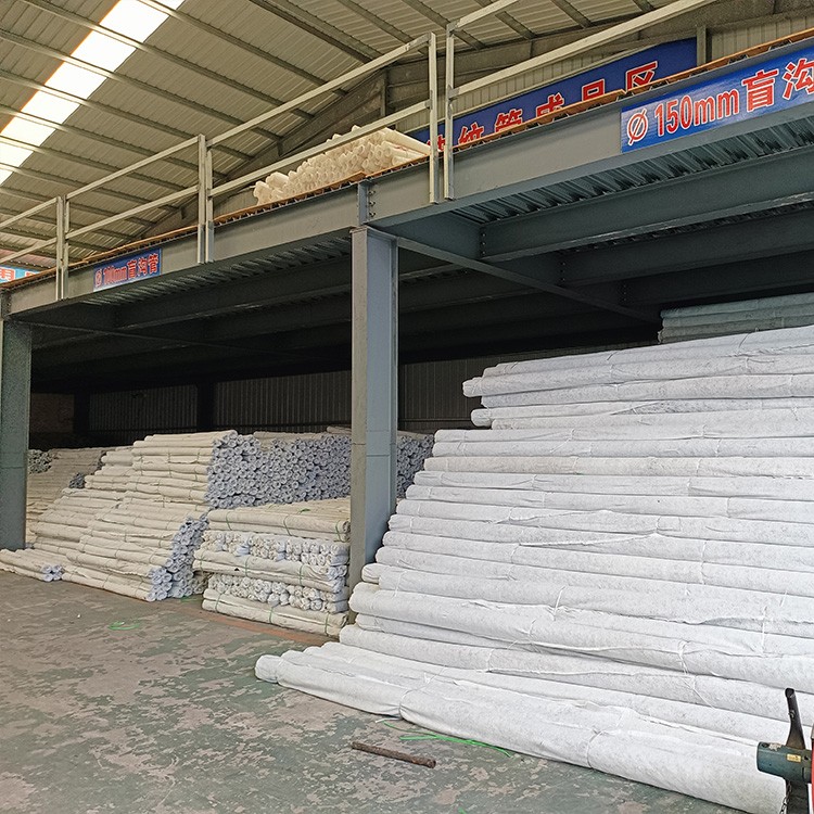 塑料盲管成品库