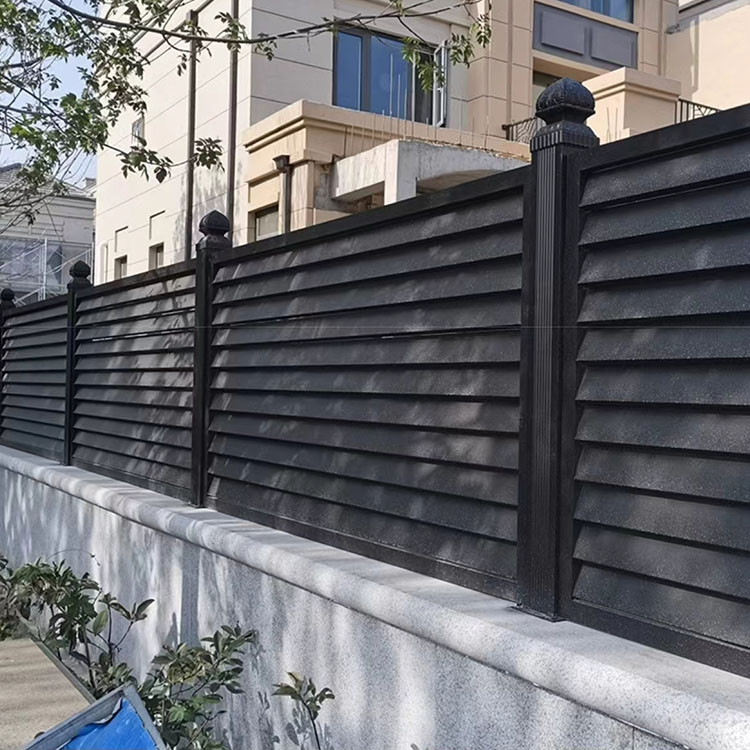 Aluminum alloy fence