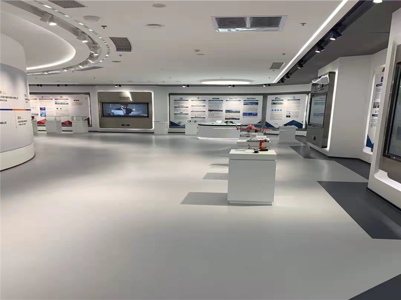 Water-based polyurethane floor paint