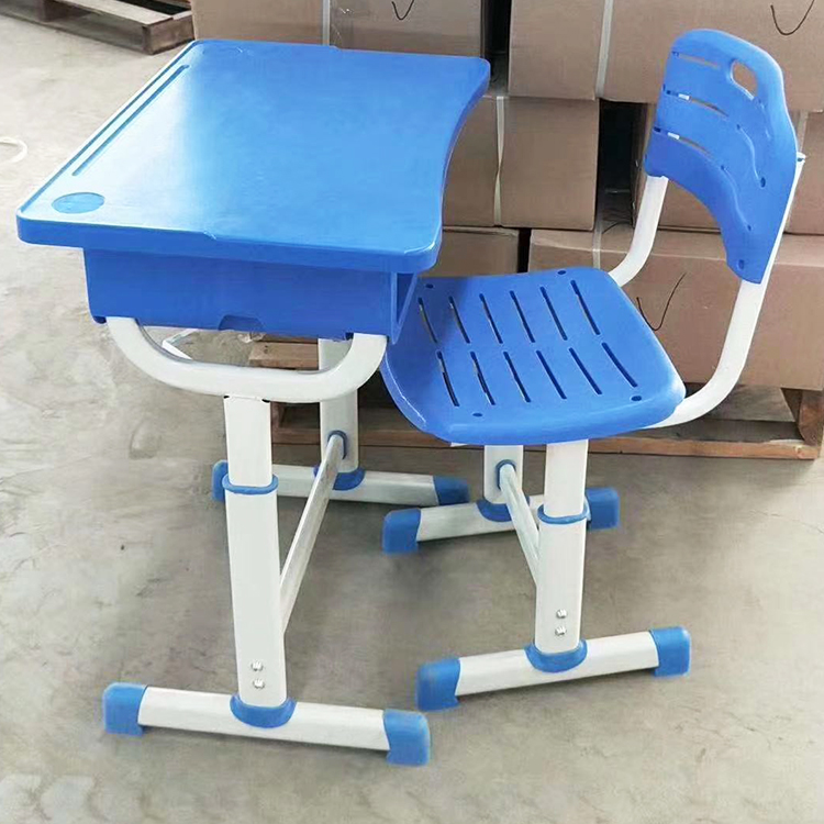 塑钢课桌椅