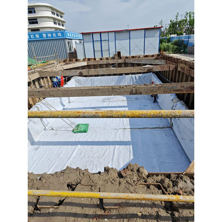 雨水收集器