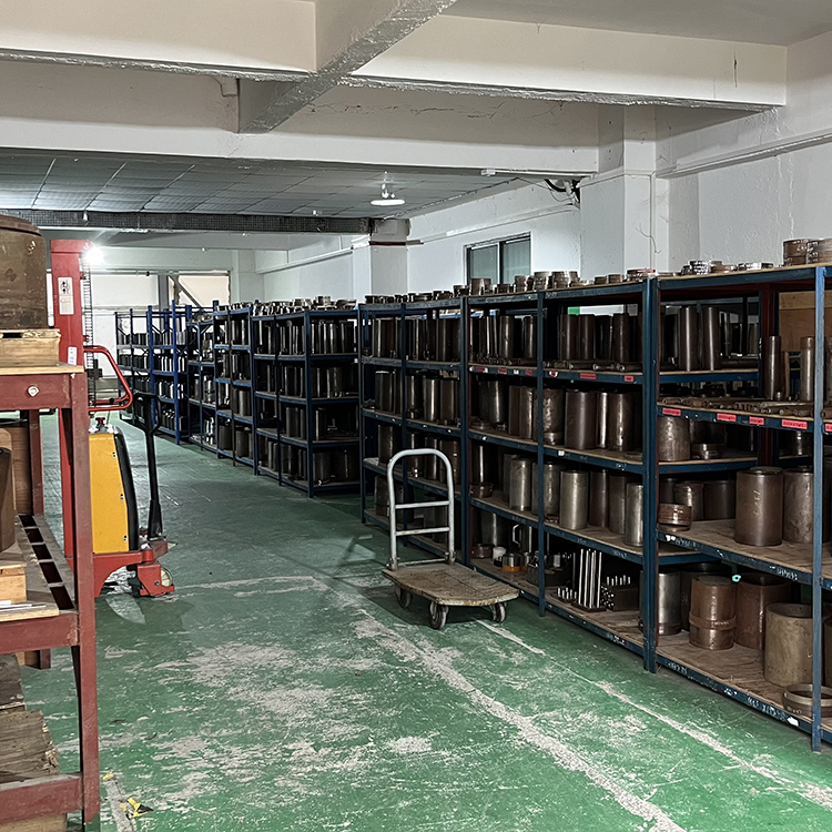 压制模具