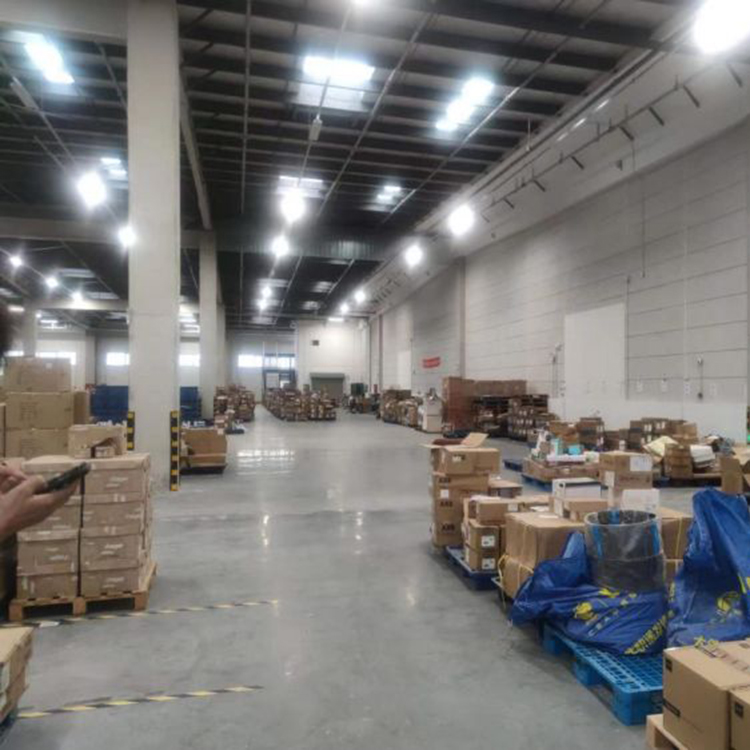 松江德邦物流园监控安装