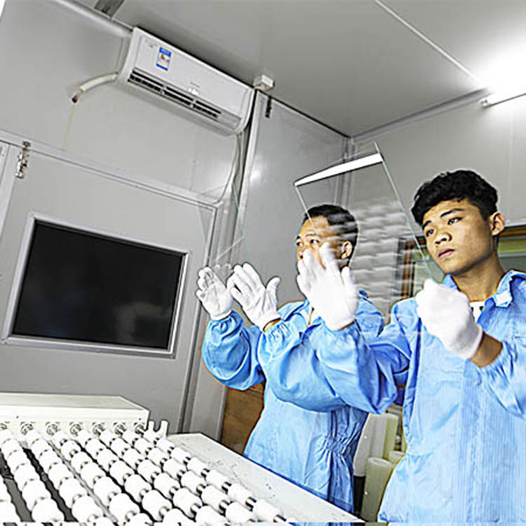 钢化成品检验中