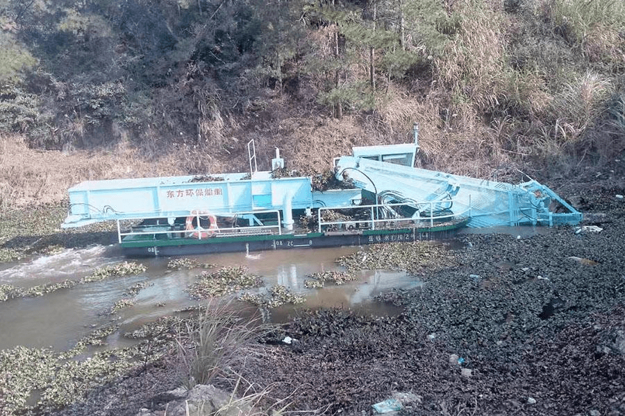 SHL110 Automatic Water Hyacinth Harvester Boat