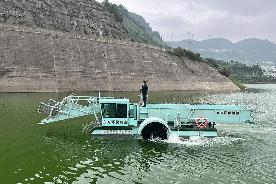 DFBJ85 Type Open-Circuit Fully Automatic Water Surface Cleaning Vessel